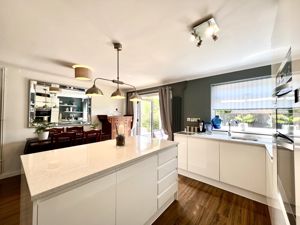 Dining Kitchen- click for photo gallery